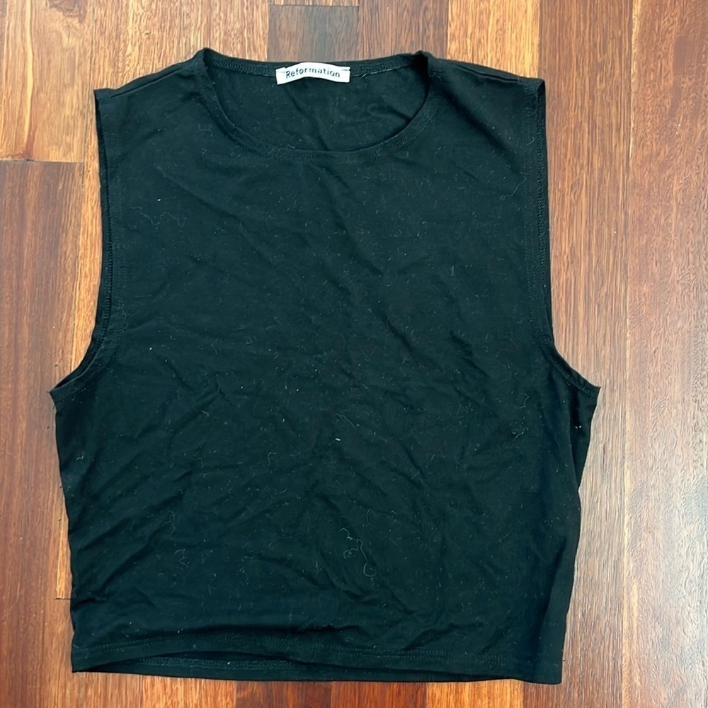 REFORMATION cropped sleeveless black tank top size xs